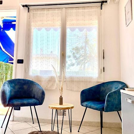 Studio Menton Proche Mer Climatise Wifi Bagian luar foto