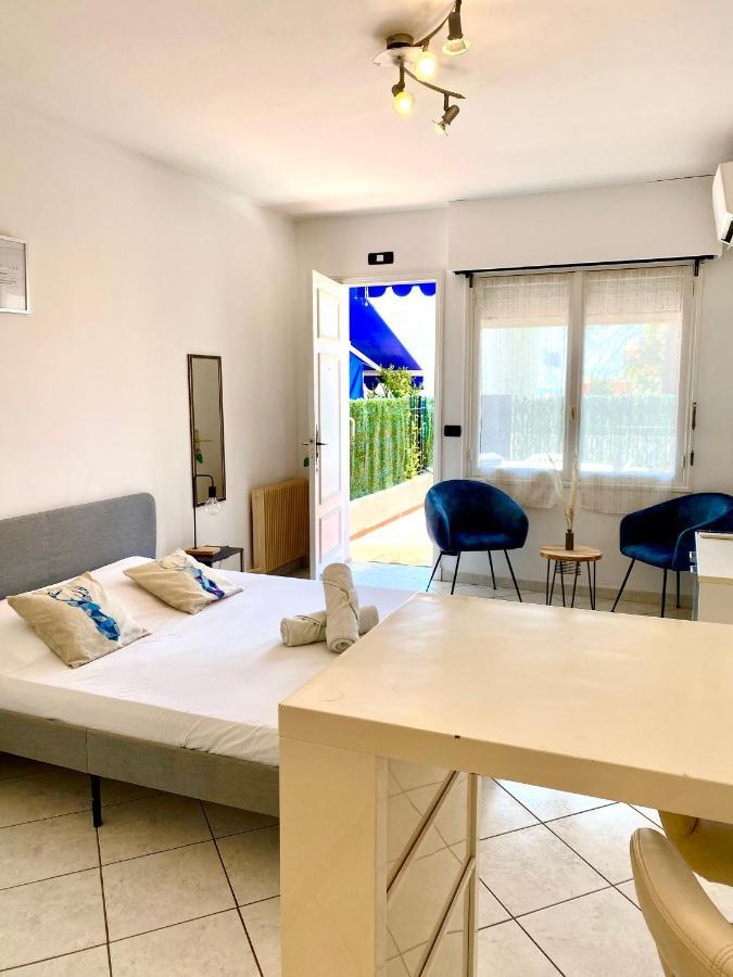 Studio Menton Proche Mer Climatise Wifi Bagian luar foto
